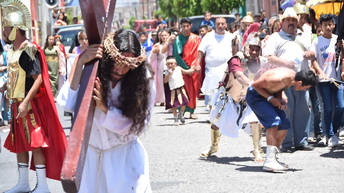 VIACRUCIS QUEMA DE JUDAS (140)